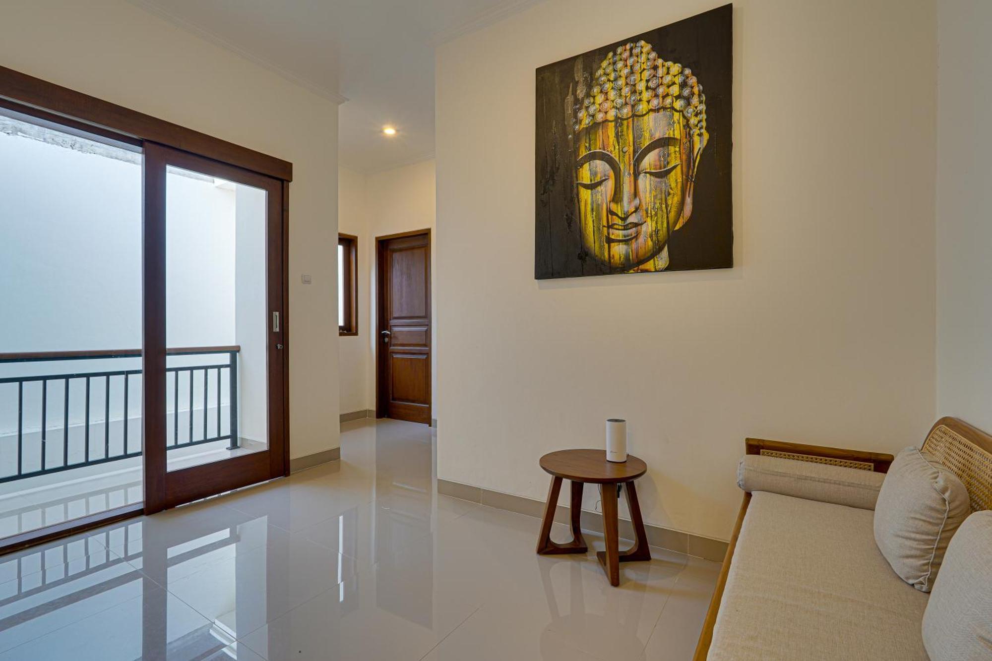 Taman 46 Near Double Six Villa *